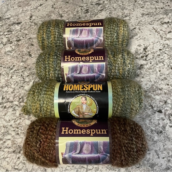 Lion Brand Homespun Yarn Vintage Bundle in Green and Brown - Picture 1 of 8